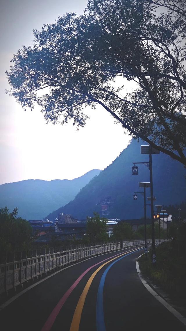 美好生活在云南｜这里，是《徐霞客游记》认证的“仙山圣境”