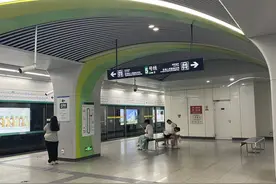 明明免费，郑州的老人，为啥不爱坐地铁？图片