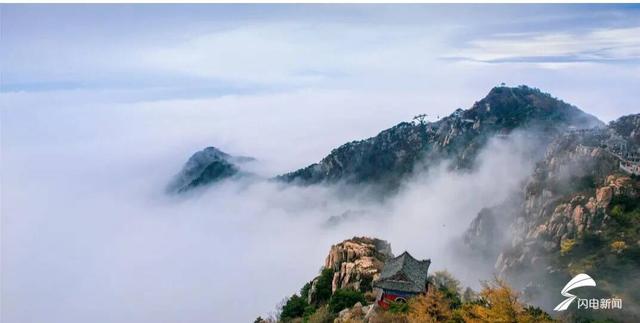 组图丨踏云登泰山 邂逅初秋好时节