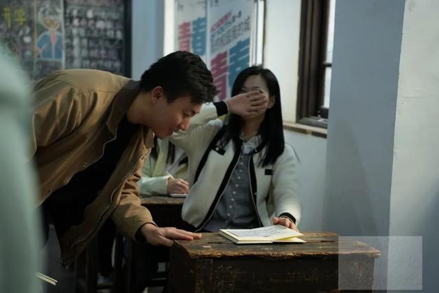 铁路单位携手60名单身青年开启城市文化交友之旅