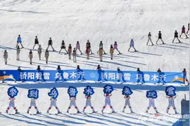 第二十一届乌鲁木齐丝绸之路冰雪风情节开幕图片