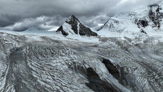 辉煌60载 魅力新西藏｜鸟瞰如诗如画萨普雪山