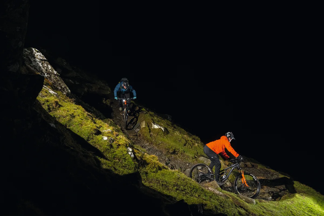 5个夜骑理由，教你如何让枯燥的冬天变得有趣