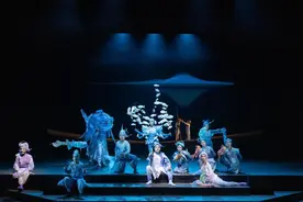 中国儿艺童话剧《长江女神，你愿意做我的爸爸吗？》在京首演图片