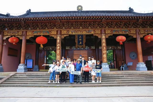 吉隆坡直飞首航抵赣！首站打卡龙虎山，遇见山水秘境！