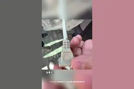 记者帮办丨出门游玩住酒店被吹风机电击 怎么赔偿引双方争议图片