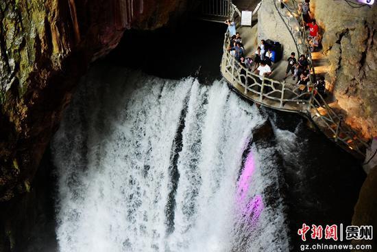 探访贵州六盘水奢渡河峡谷