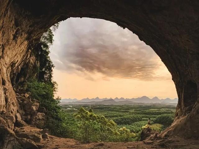 坐上高铁说走就走！广西这座烟火小镇，太安逸了