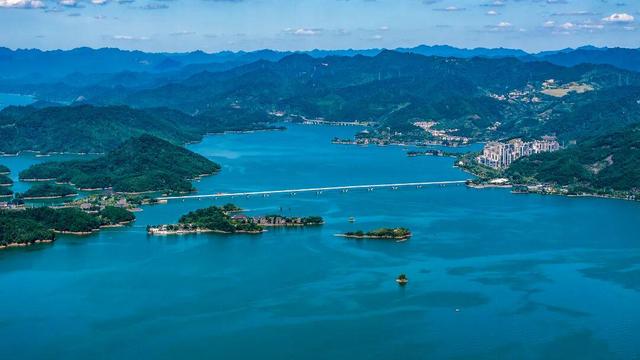 夏秋专属！千岛湖正上演一场渐变的浪漫