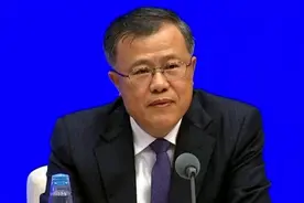 金融监管总局：将商品住房项目贷款全部纳入“白名单”，预计到年底将超过4万亿元视频封面