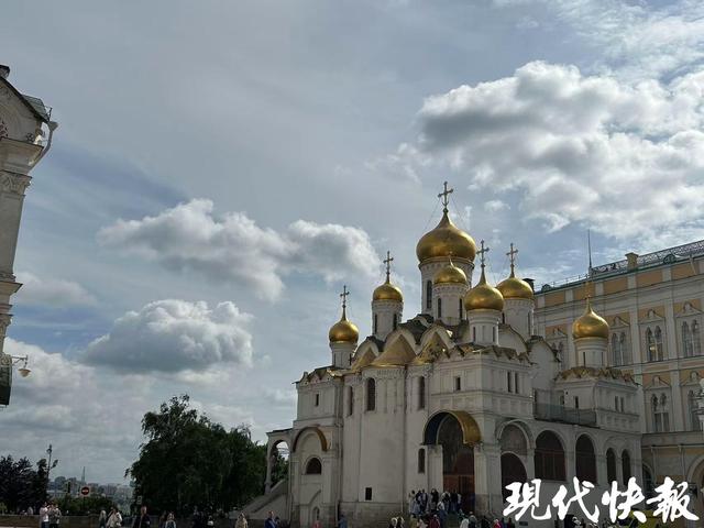 30天免签生效引爆旅游热潮，中国游客赴俄“说走就走”