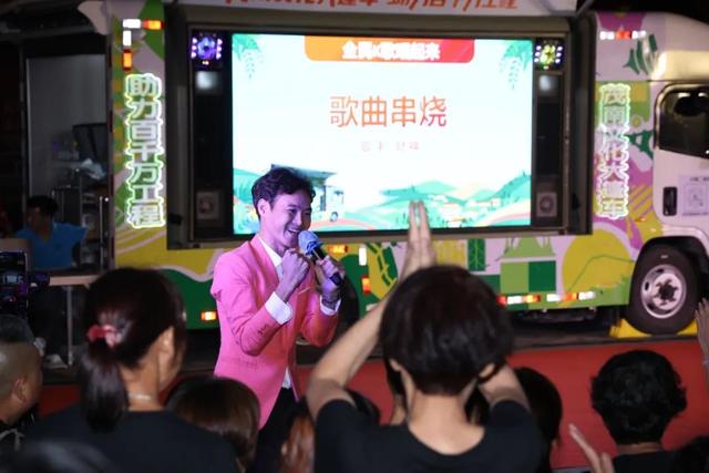 茂南文化大篷车飞马启航，流动的文化盛宴送到群众家门口