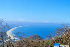 海南华隆铜鼓岭旅控公司捐款200万元用于文昌灾后重建图片