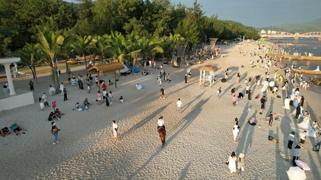 地铁8号线三期通车在即！市民游客赴玫瑰海岸更方便了