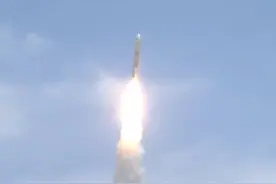 日本新型H3火箭3号机发射升空图片