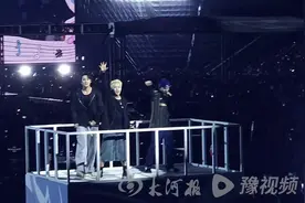 00后合伙做演唱会租手机生意，半年回本50余万元图片