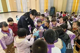 Her Moment｜有一种温暖叫“她保护她”图片