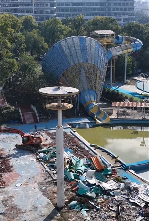 柳州人别慌！雀儿山水上世界不是拆除，是……