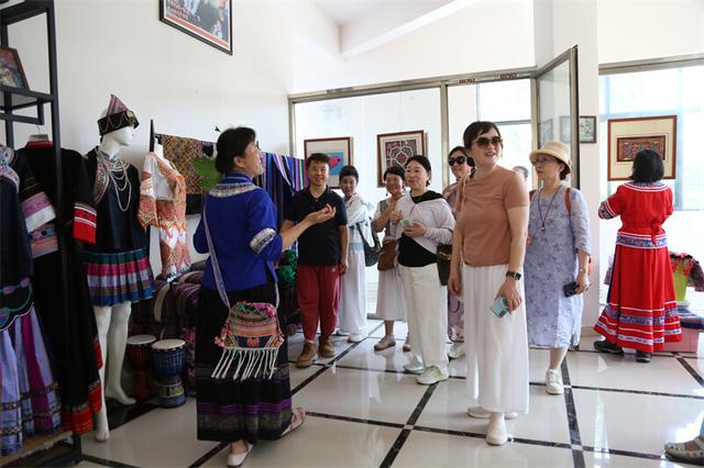 师宗：暑期旅游花样多 文旅融合再升温