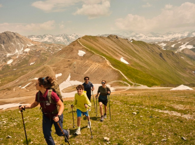 滑雪、山野、水上、陆地，一种“Sportcation”运动度假的生活方式吸引海外游客