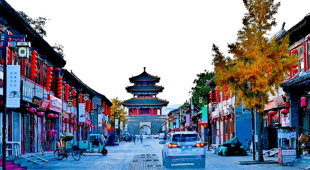 璀璨无比！龙庆峡冰灯今天正式开门迎客 | 周末京郊微度假