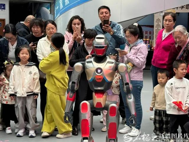 天山观察丨科学的种子播撒在天山南北——写在首个全国科普月圆满收官之际