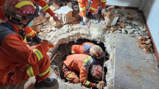 共话“一带一路”·省委书记向中外媒体展示4组照片