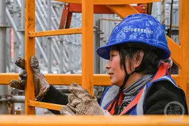 柔肩担重任 匠心筑芳华——两位职业女性以坚守诠释“她的力量”图片