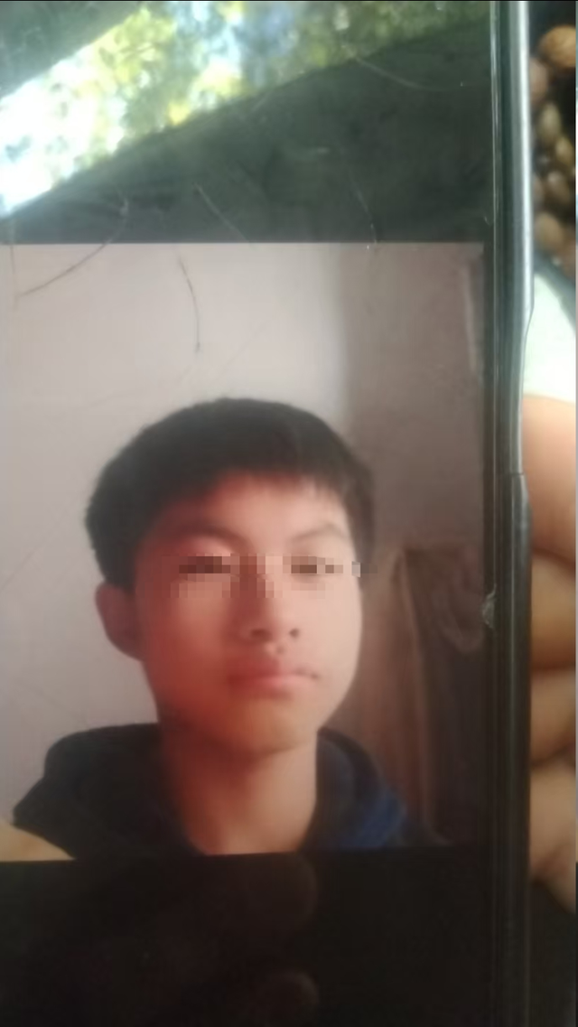 山西15岁少年疑被诱骗至柬埔寨，社交账号发来信息：找3人来换他，要么20万赎人