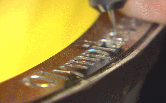 欧协联夺冠！奥林匹亚科斯球迷直接沸腾，紫百合众将表情落寞图片