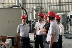 柳州银行：金融助企 “锑”造美好图片