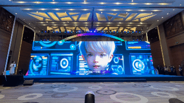 “DATA 之夜”：具身未来 向新绽放