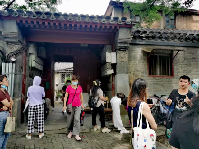 这十四条胡同，把院子和故事连成了串