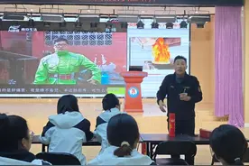 滨城区第十二实验幼儿园：消防驻童心 安全护“童”行图片