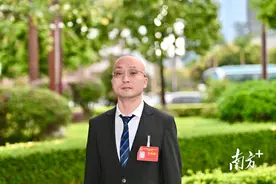 清远两会·代表声音｜庞忠华：建立有效的青少年心理健康服务机制图片