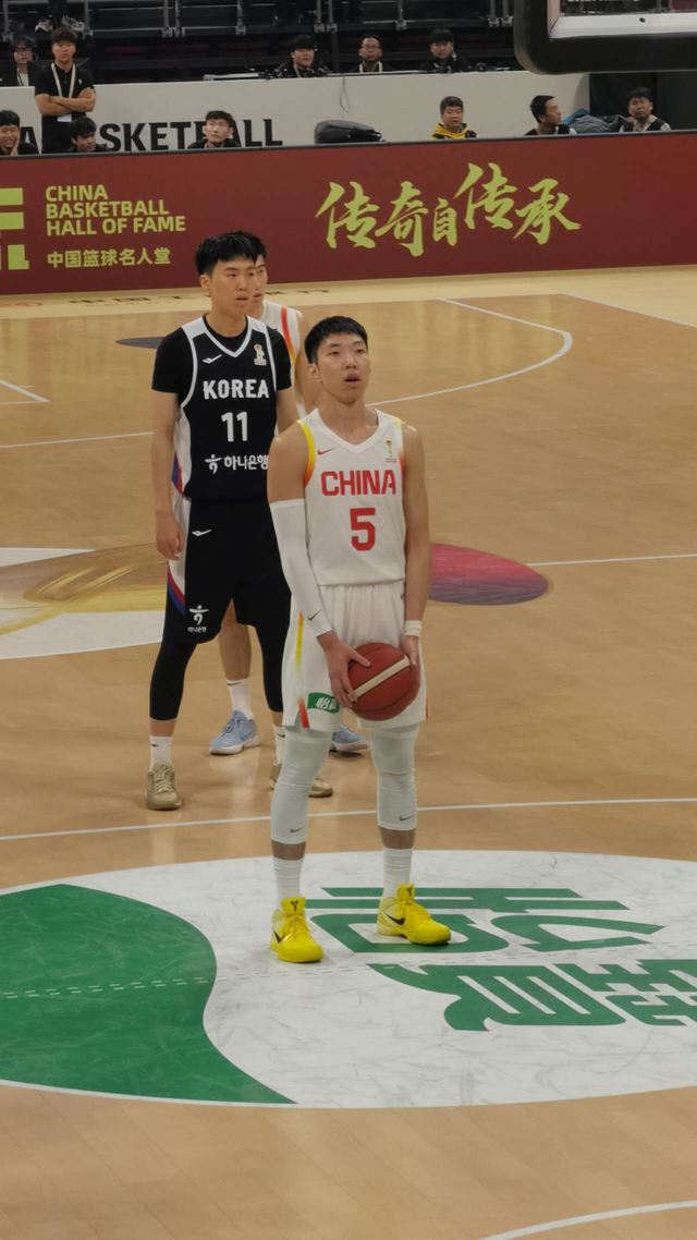 4分不敌韩国队 中国男篮世预赛主场告负