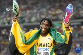 田径世锦赛——男子400米决赛赛况图片