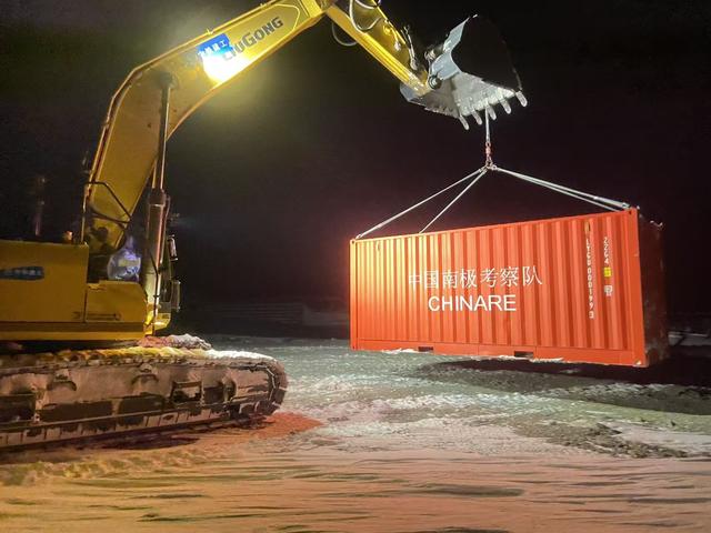 2026年秦岭站将全面建成 极寒天气考验下怎样破解建站难题？