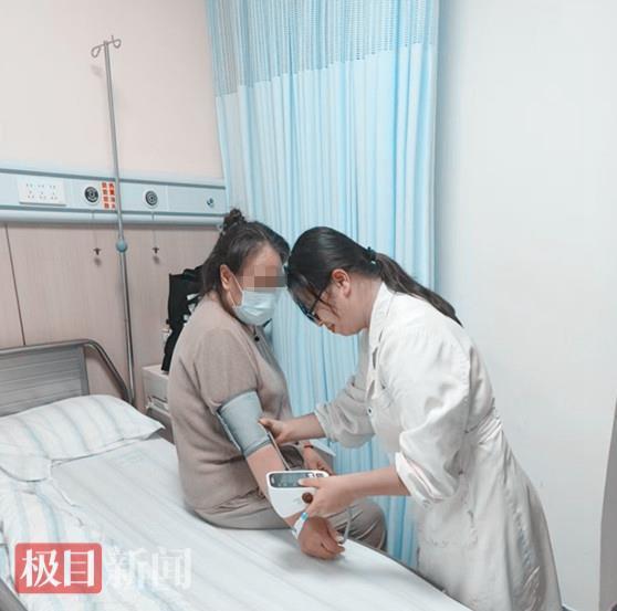老人将无糖饮料当水喝患上糖尿病酮症