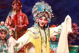 海纳百川道衷曲  燕鸣清音绎红颜——记京剧名家李海燕震撼上演程派经典名剧《梅妃》图片