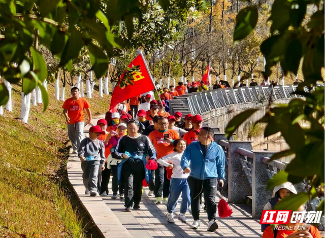 近500人徒步骡马古道 苏仙区“体育+文化+旅游”融合模式见成效