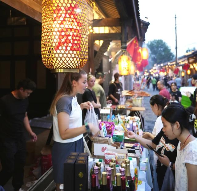 超140万人次！古城焕新引领青白江文旅融合新气象