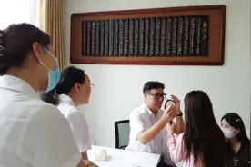 台湾微整形吴克威教授将空降榆林，3月31日在塞北美立方坐诊一天视频封面