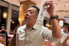 西贝创始人：将起诉罗永浩，没有一道是预制菜，明天起开放所有门店厨房