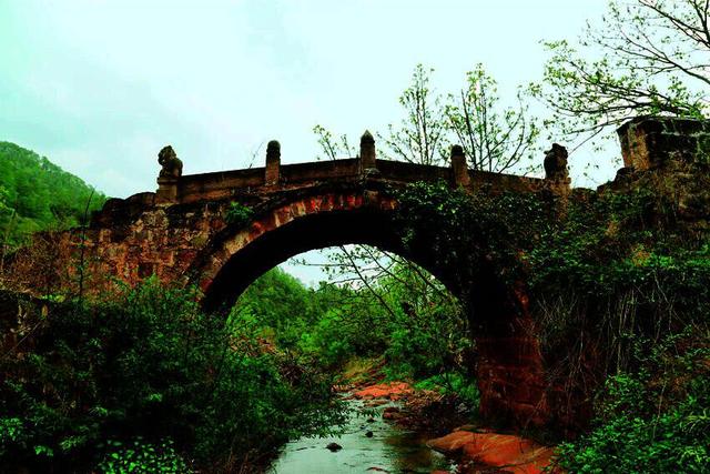 大理云龙：藏在横断山脉里的“世界桥梁艺术博物馆”