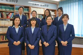 强基路上的女园丁：用爱与智书写二中担当！青岛二中强基女班主任团队深耕教学提素养，全面关怀助成长图片