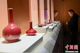《绝美中国色——瓷器上的釉色》展览广州开展图片