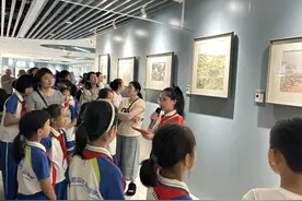 首个中小学校内水彩美术馆开馆，呈现水彩艺术美育盛宴图片