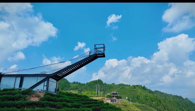 晚潮｜畲寨郑坑：秘境里的“畲族活态博物馆”