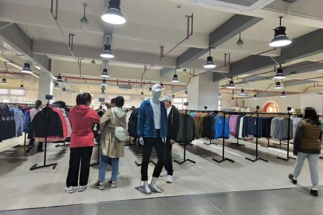 游玩、体验、美食、购物…一站式玩转→